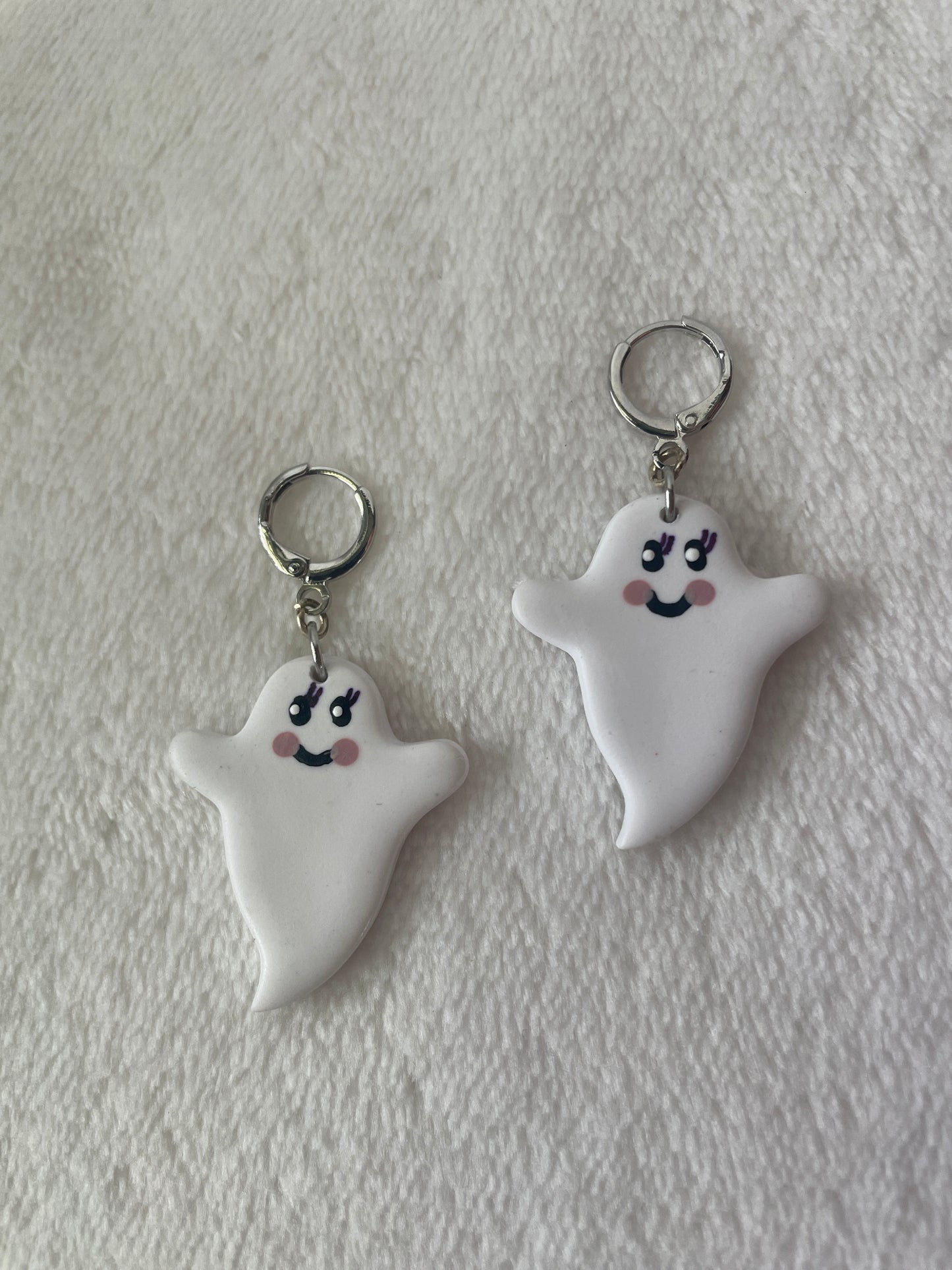 Ghost dangle earrings | Halloween earrings