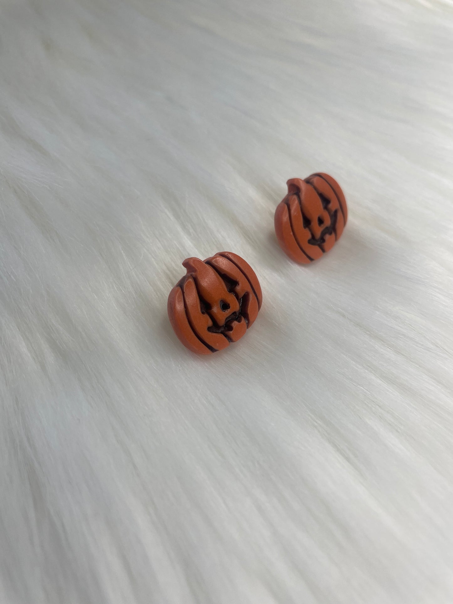 Jack O' Lantern stud earrings | Halloween earrings | Fall earrings