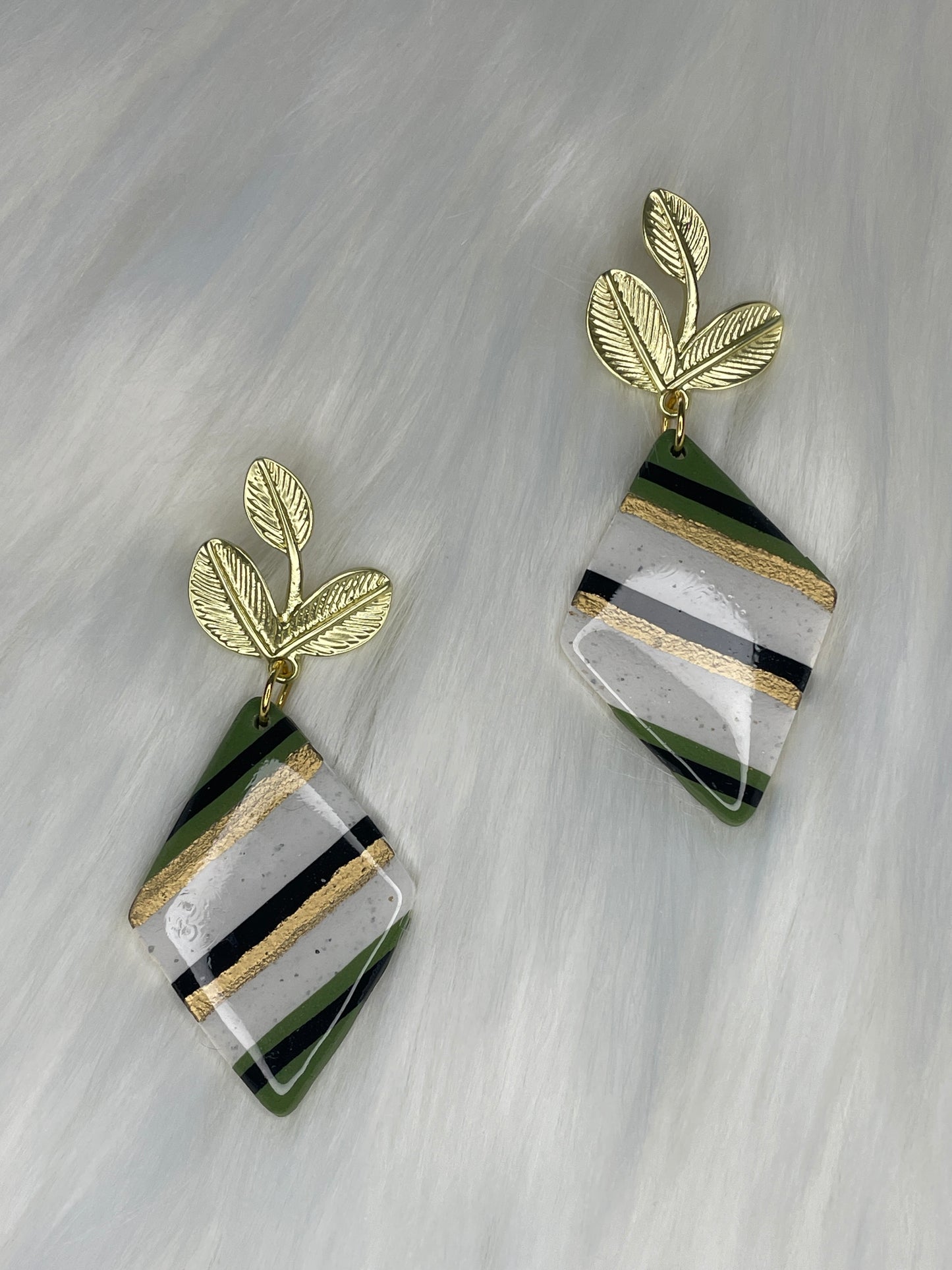 Diamond striped dangles