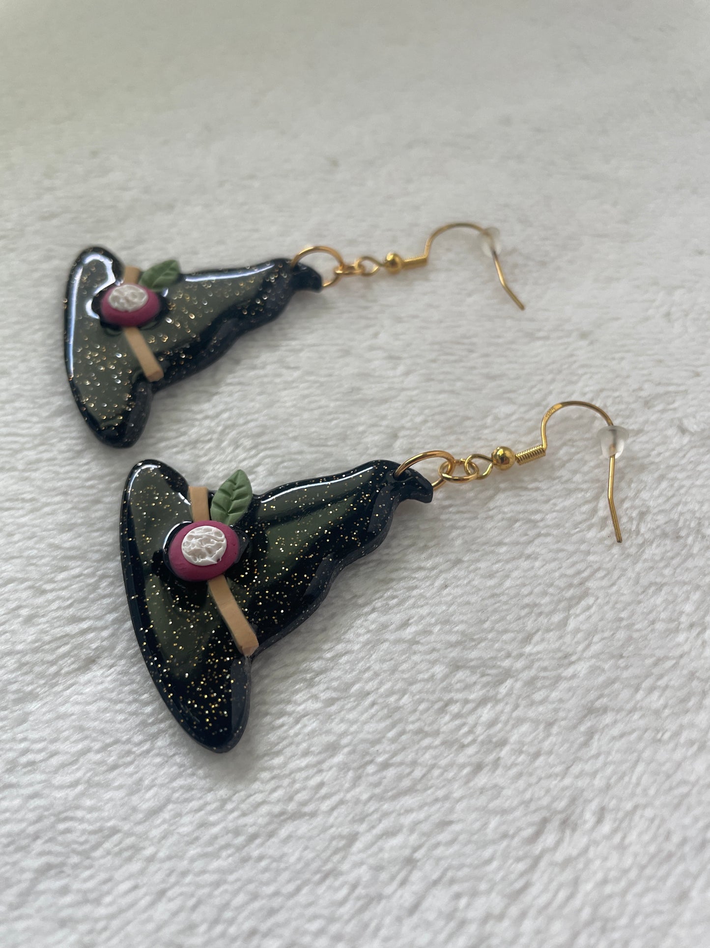 Witch hat dangle earrings | Halloween earrings