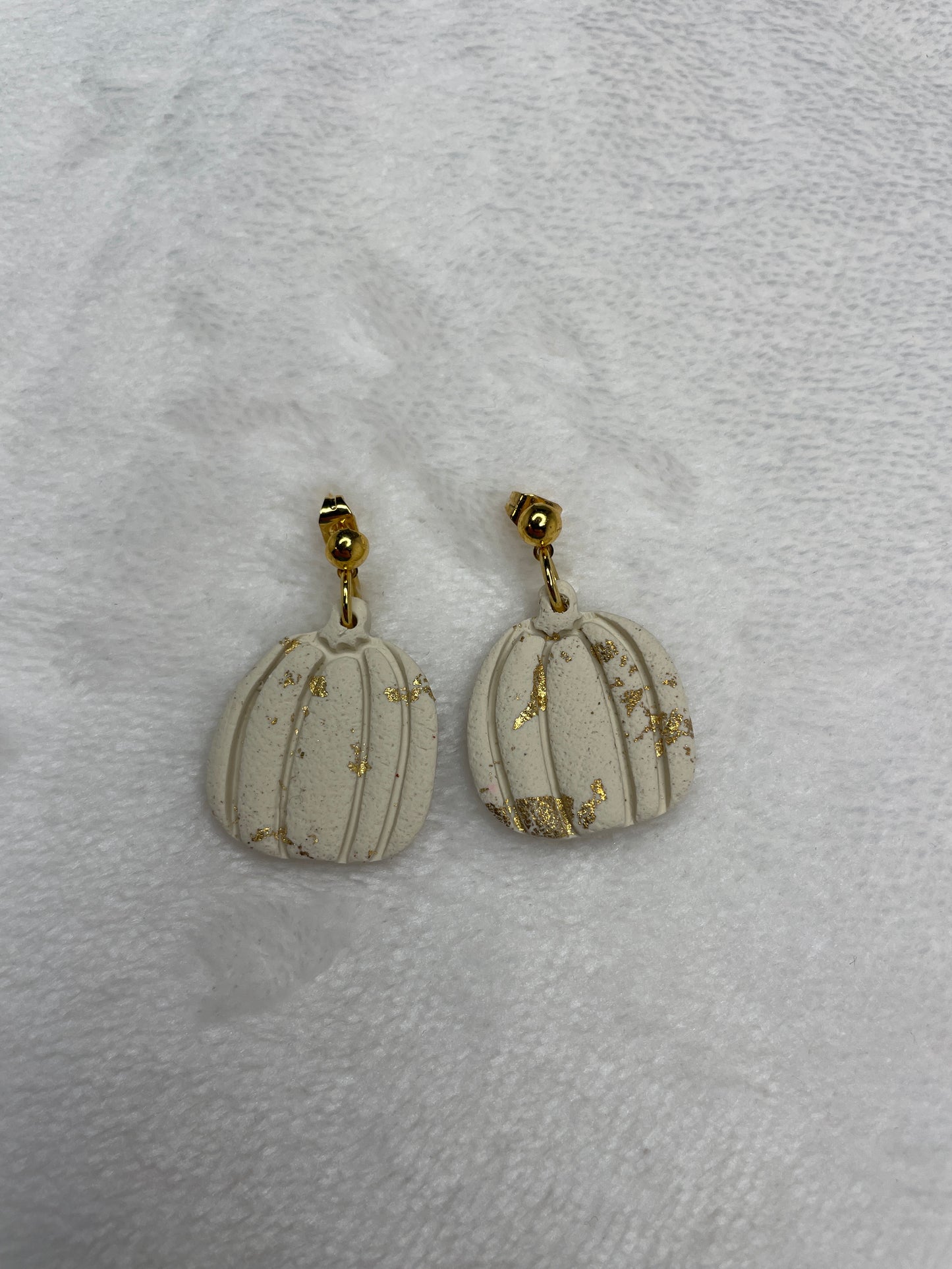 Cream & goldleaf pumpkin earrings | Halloween Earrings