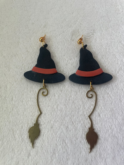 Witch hat dangle earrings | Halloween earrings