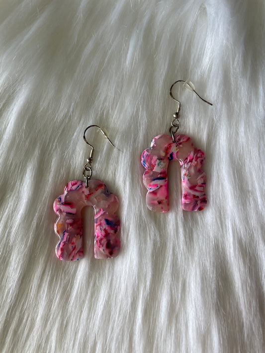 Multi colored pink scalloped dangles