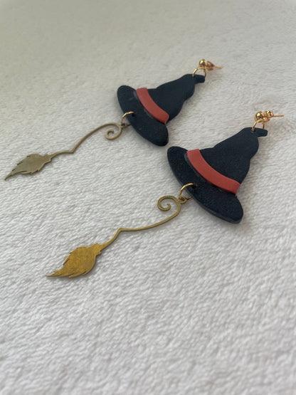 Witch hat dangle earrings | Halloween earrings