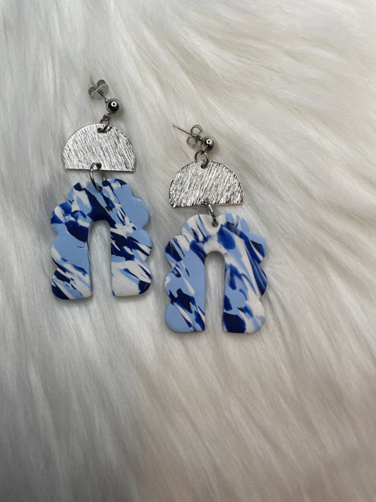 White, Light Blue, & Navy Striped Scalloped U Shaped Dangles