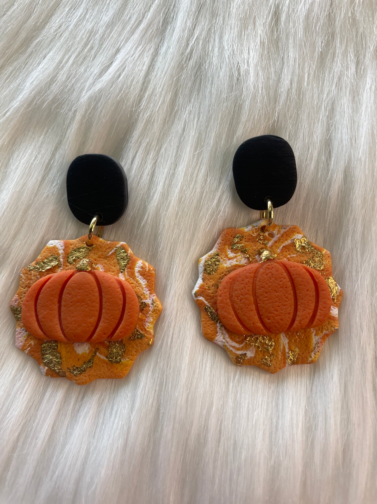 Pumpkin dangle earrings | Halloween earrings