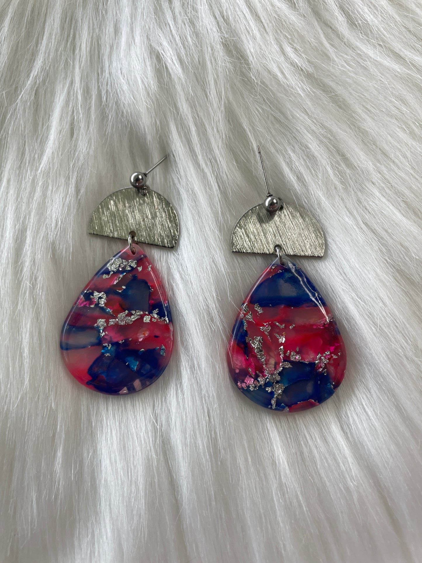 Teardrop stained glass dangles