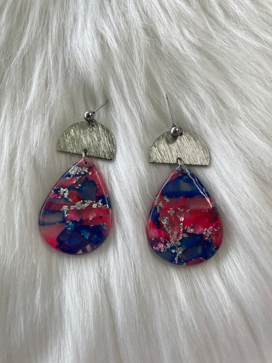 Teardrop stained glass dangles