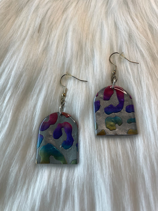 Lava lamp window pane dangles