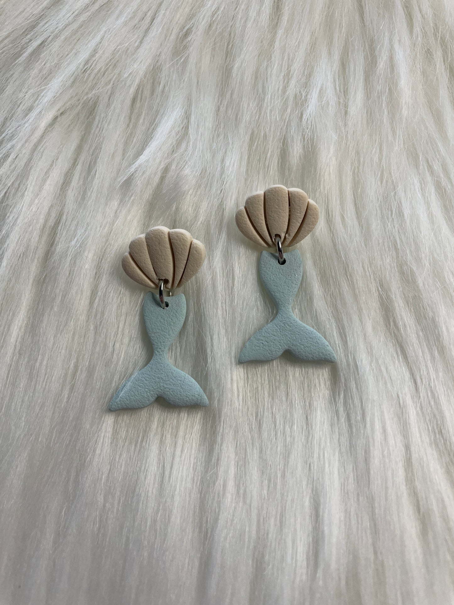 Mermaid tail with shell dangles